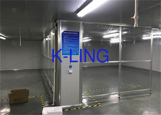 Éclairage industriel ≥ 300 Lux Cabine propre / salle blanche pour la fabrication de précision
