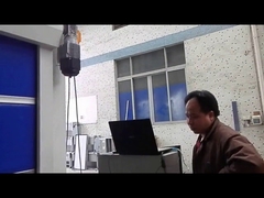 Sas de douche à air pour marchandises 380V / 50HZ avec ligne de convoyeur à rouleaux automatique