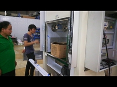 Sas de douche d'air industriel d'atelier avec ligne de convoyeur