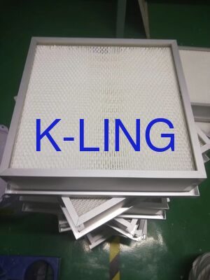 Filtre d'air HEPA mini-plaqué de taille 1175x575x69 mm, résistance initiale inférieure à 200 Pa et normes ULPA U15/U17 pour la filtration des terminaux des salles blanches