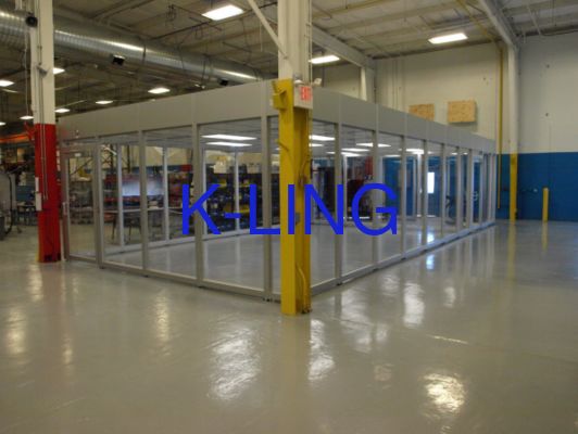 Système de salle blanche modulaire avec éclairage LED intégré ISO5 ISO6 ISO7 ISO8 Niveau de purification et matériau de sol en PVC